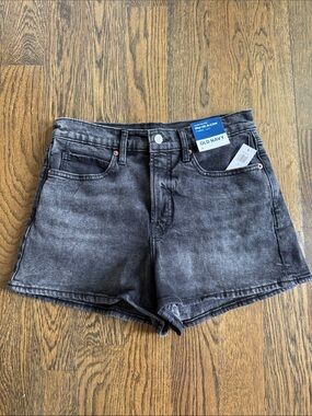NWT Old Navy Faded Black Denim High-Rise Shorts
